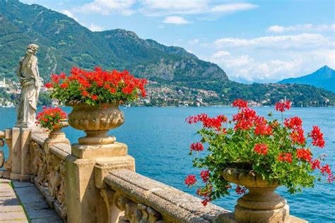 private villa lake como.